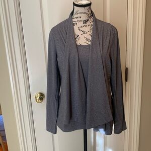 Women’s Charter Club 2 piece cardigan and tank set. Gray. Size petite medium.